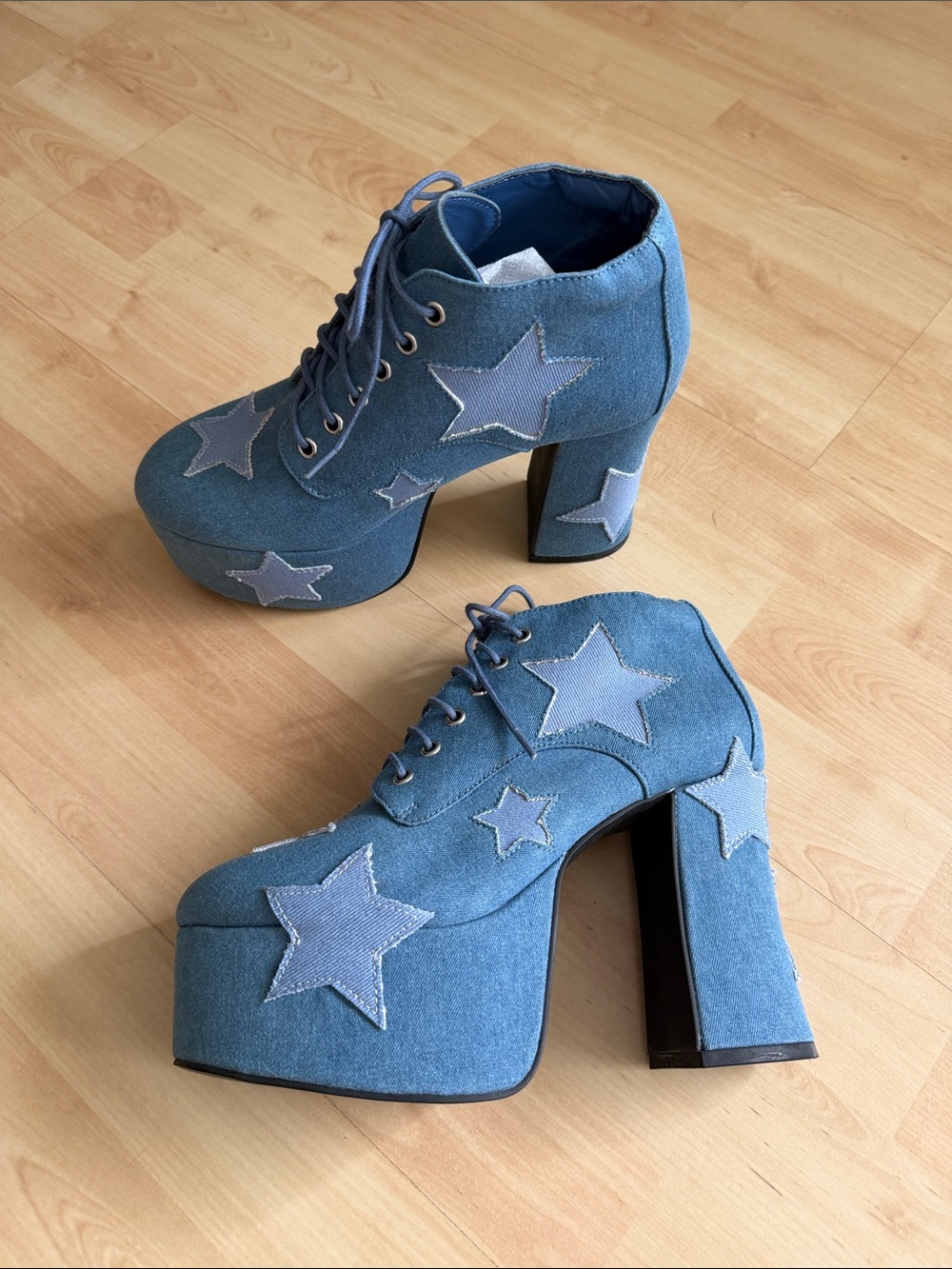 Shoot For The Stars Playhaus Highheel Platforms Size 8 NWOT - Picture 3 of 8